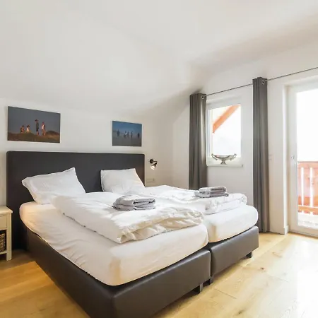 Σαλέ Lavish Chalet In Mauterndorf With Sauna & Jacuzzi
