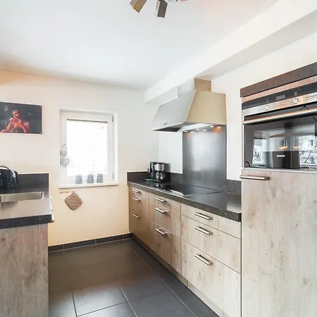 Σαλέ Lavish Chalet In Mauterndorf With Sauna & Jacuzzi *