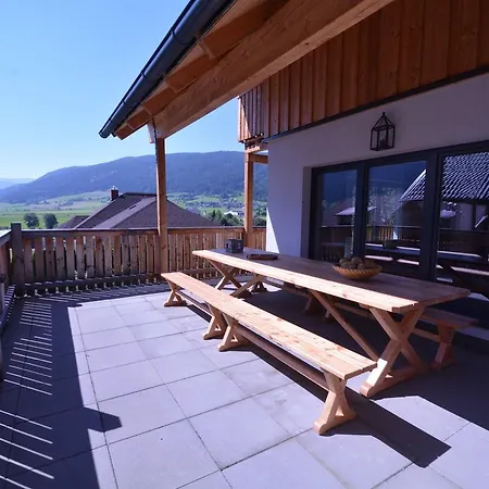 Lavish Chalet In Mauterndorf With Sauna & Jacuzzi