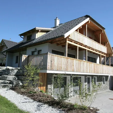 Σαλέ Lavish Chalet In Mauterndorf With Sauna & Jacuzzi